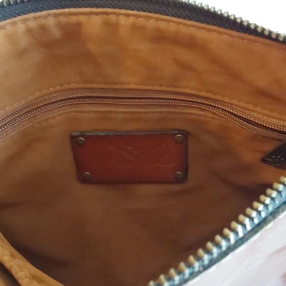 Patricia Nash Brown Premium leather Logo Zip Wristlet/Clutch  Neutral Minimalist